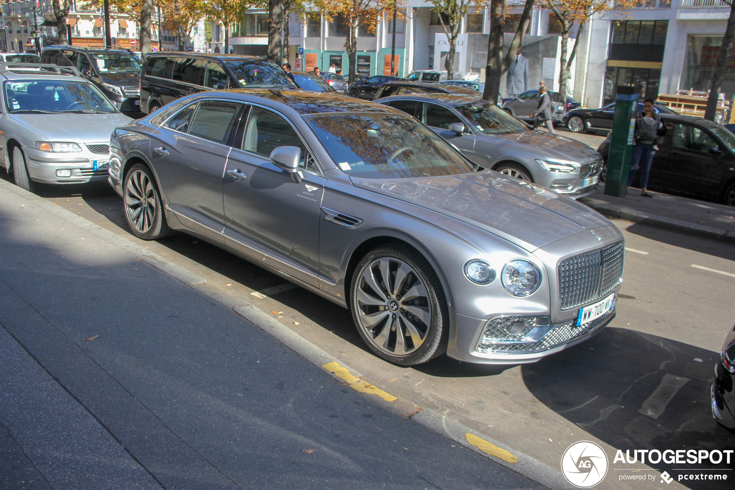 Bentley Flying Spur Hybrid