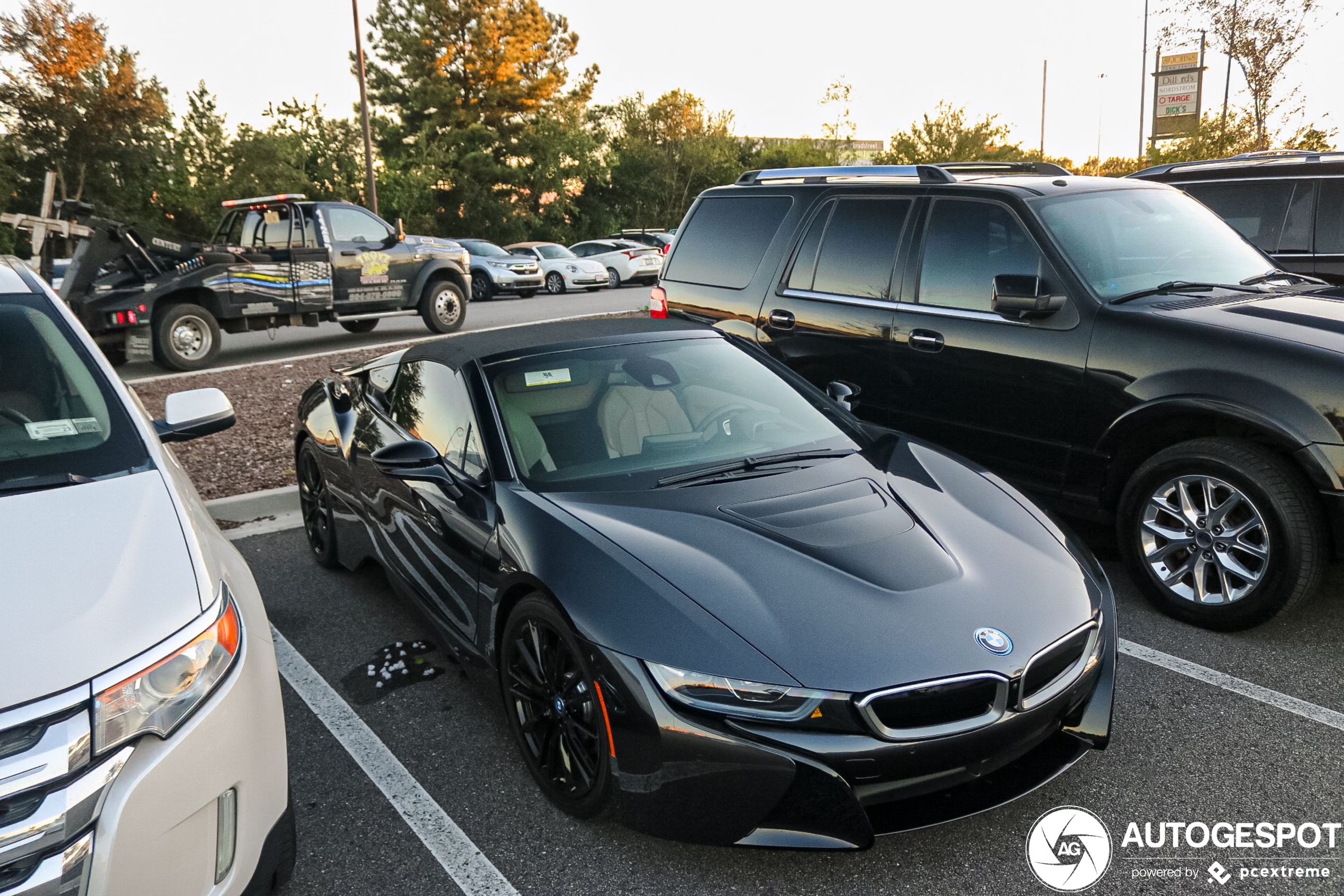 BMW i8 Roadster