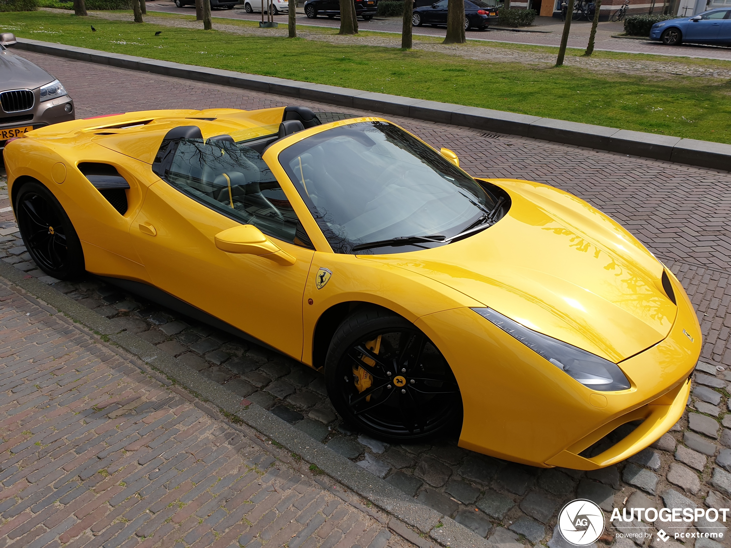 Ferrari 488 Spider