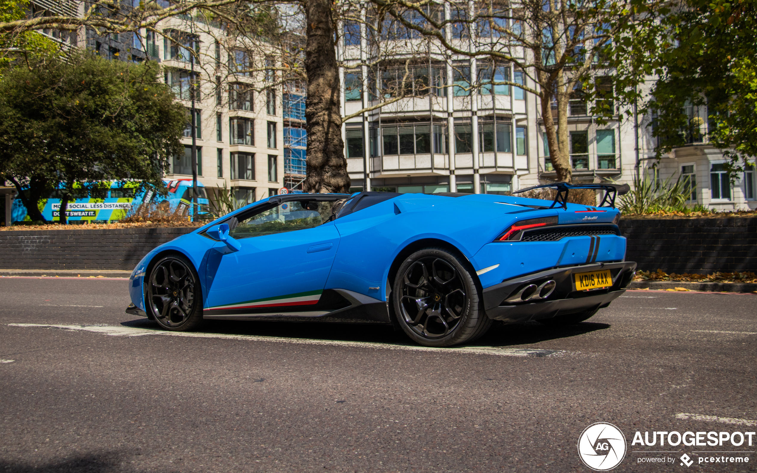 Lamborghini Huracán LP610-4 Spyder