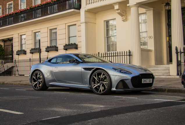 Aston Martin DBS Superleggera