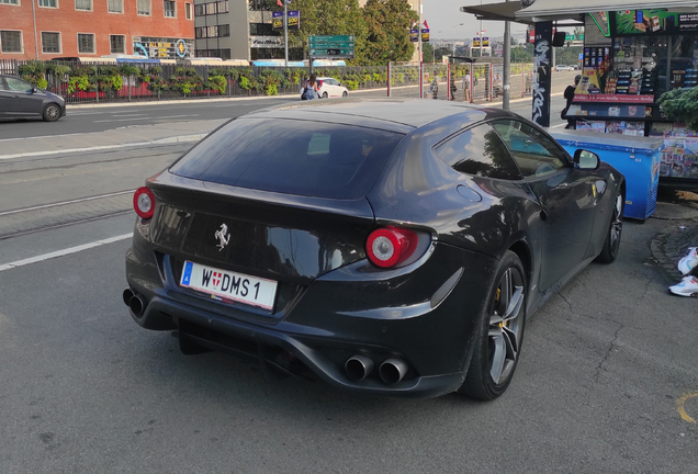 Ferrari FF