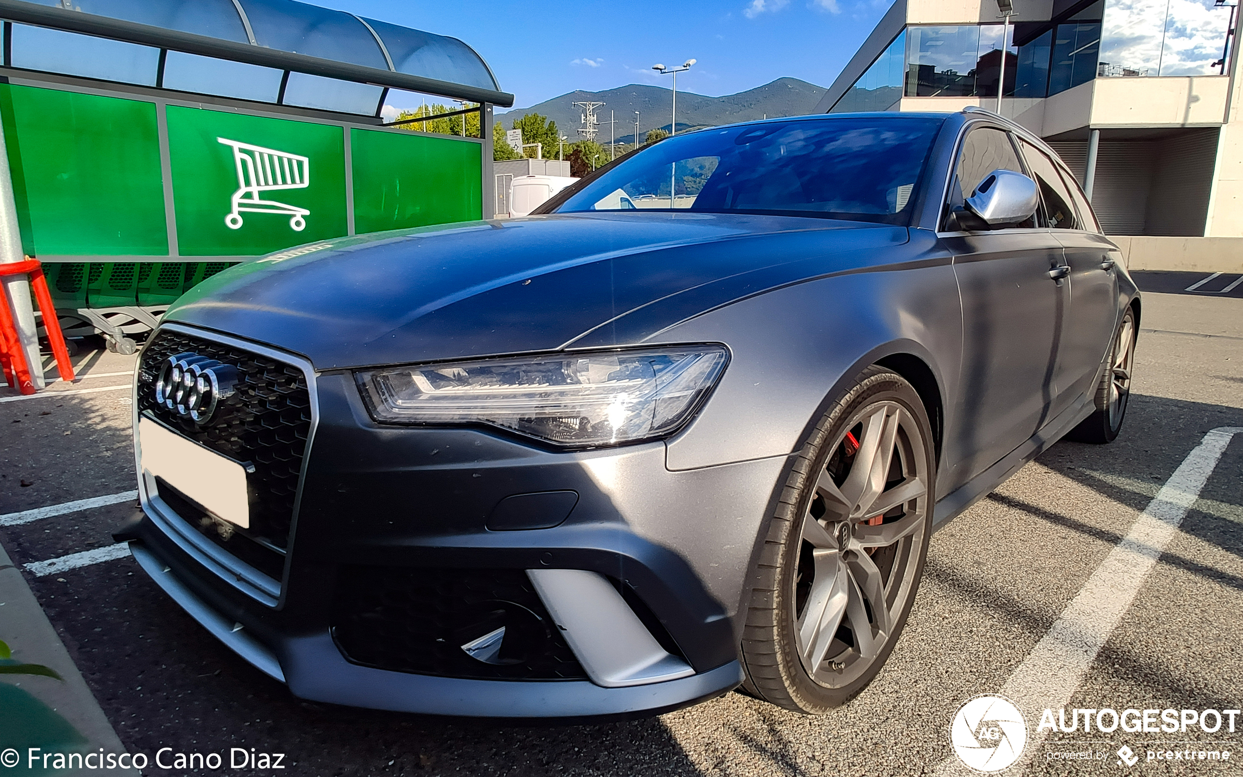 Audi RS6 Avant C7 2015