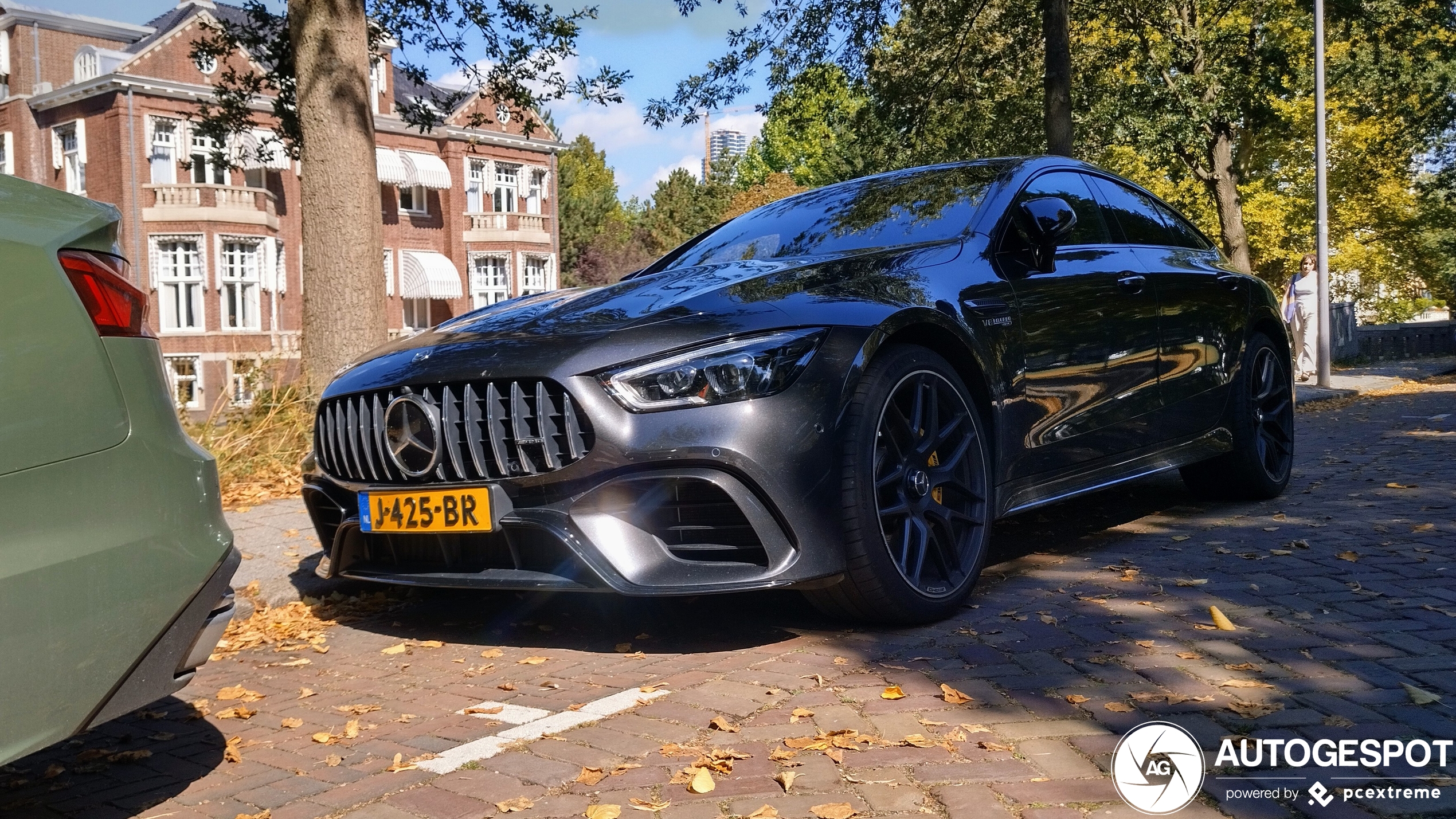 Mercedes-AMG GT 63 S X290