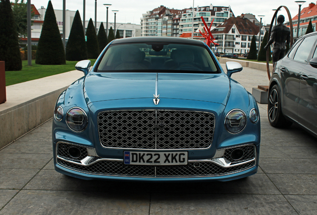 Bentley Flying Spur Hybrid Mulliner