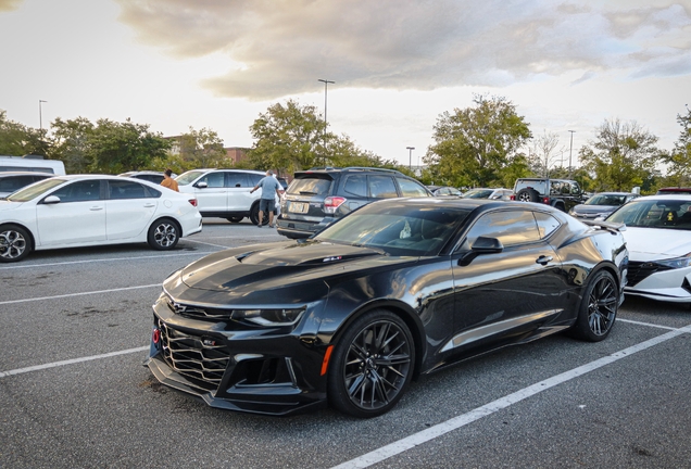 Chevrolet Camaro ZL1 2016