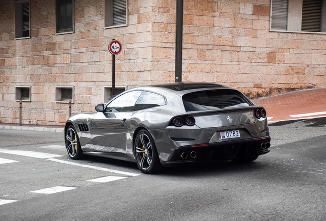 Ferrari GTC4Lusso