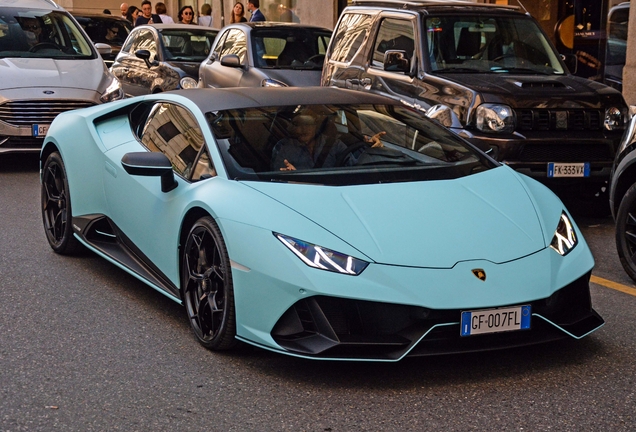 Lamborghini Huracán LP640-4 EVO