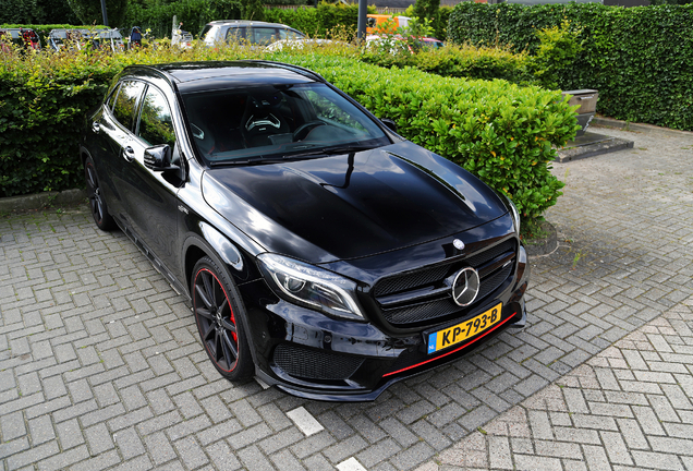 Mercedes-Benz GLA 45 AMG X156