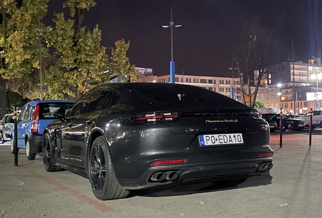 Porsche 971 Panamera Turbo S E-Hybrid