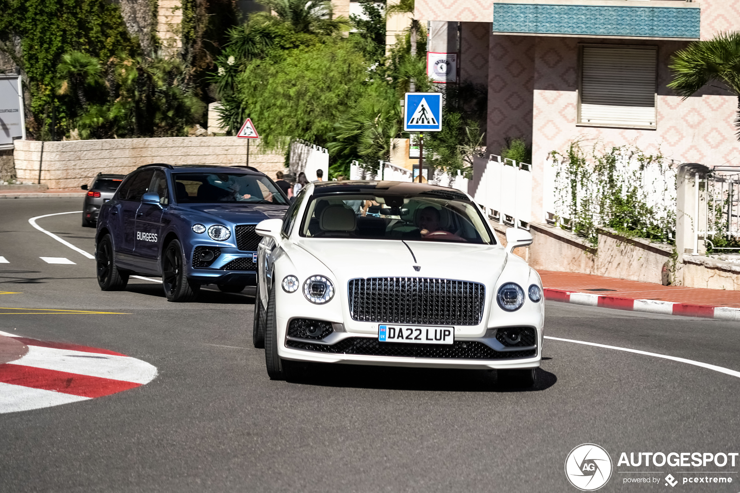 Bentley Flying Spur Hybrid