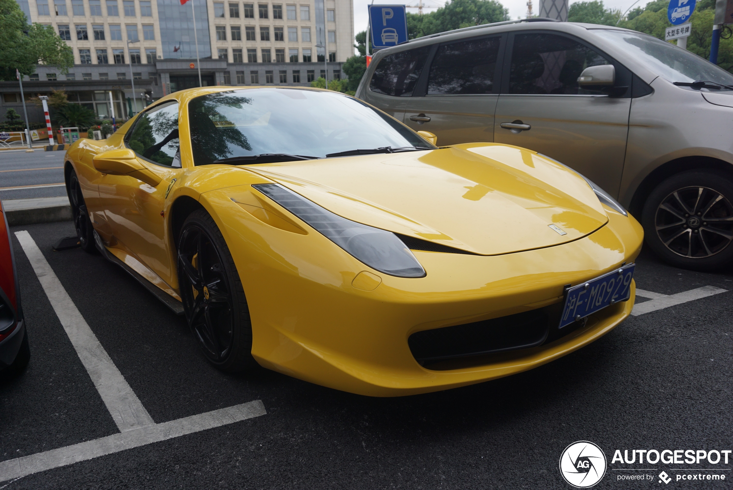 Ferrari 458 Spider Vorsteiner