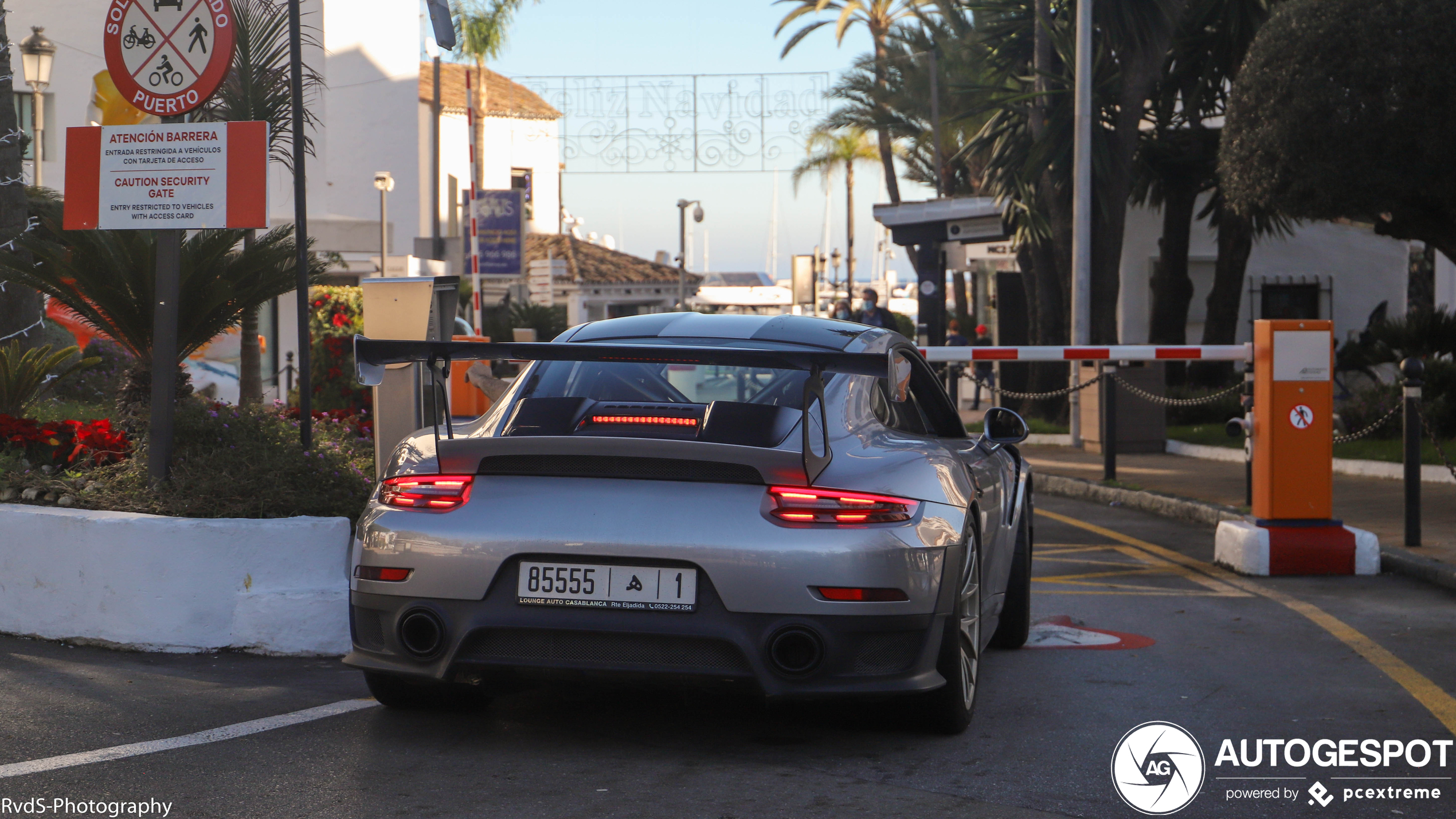 Porsche 991 GT2 RS Weissach Package