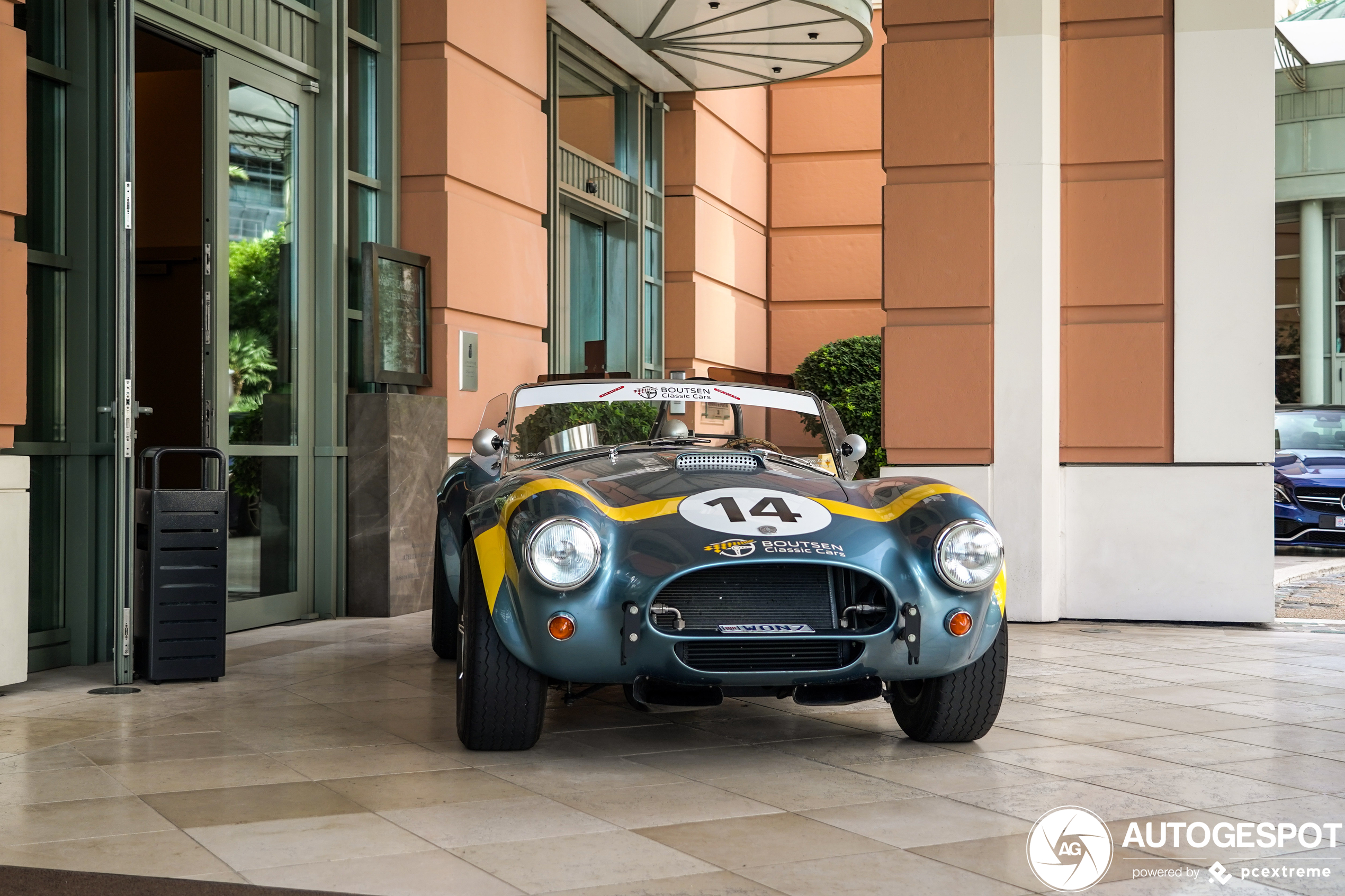 Shelby Cobra 289 50th Anniversary