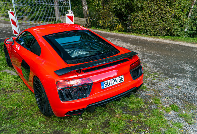 Audi R8 V10 Plus 2015