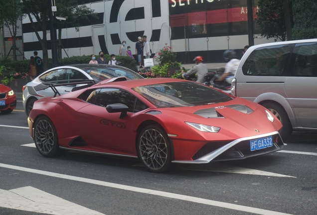 Lamborghini Huracán LP640-2 STO