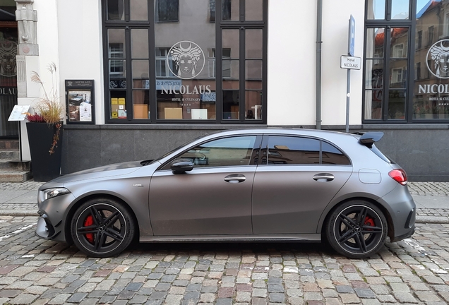 Mercedes-AMG A 45 S W177