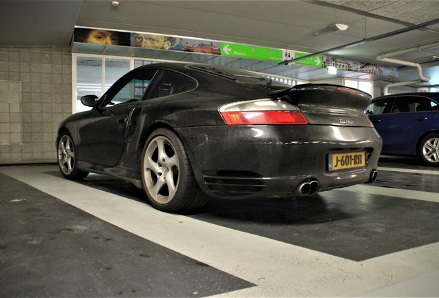 Porsche 996 Turbo