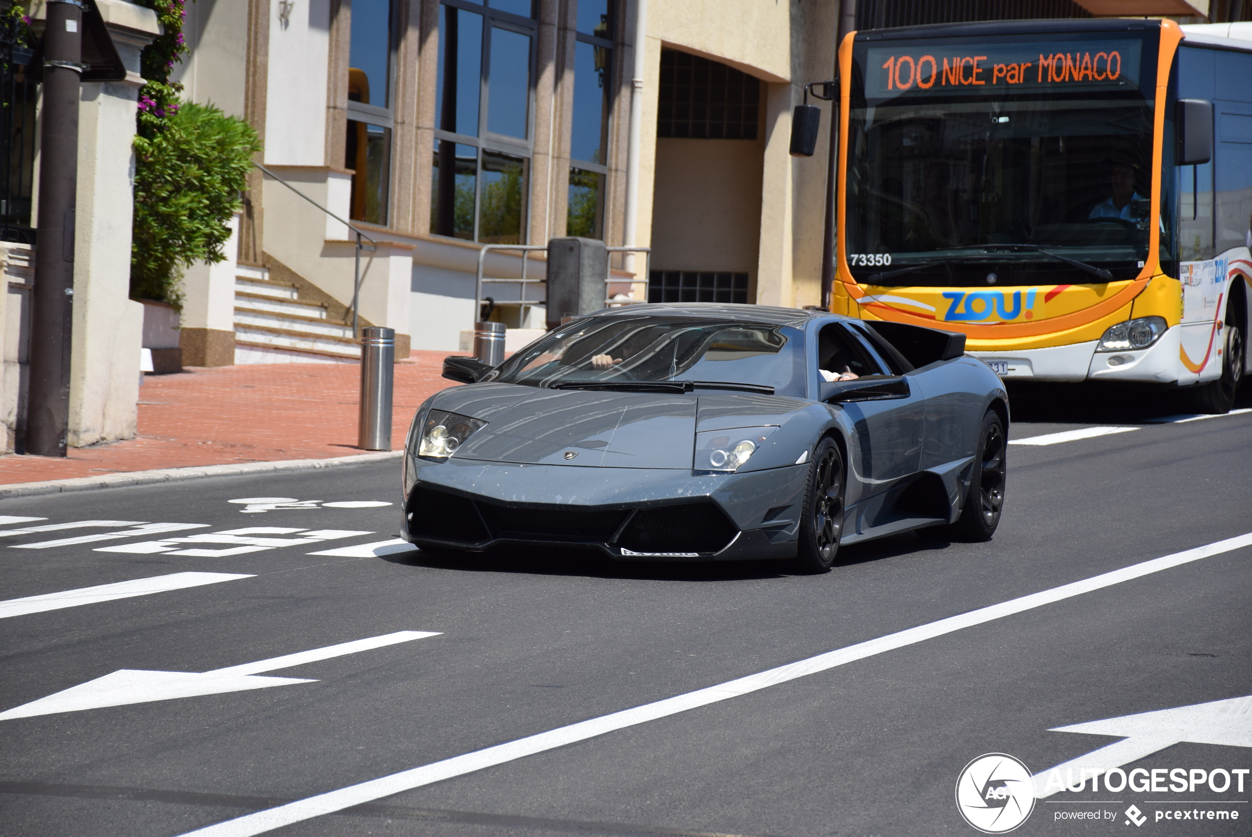 Lamborghini Murciélago LP640