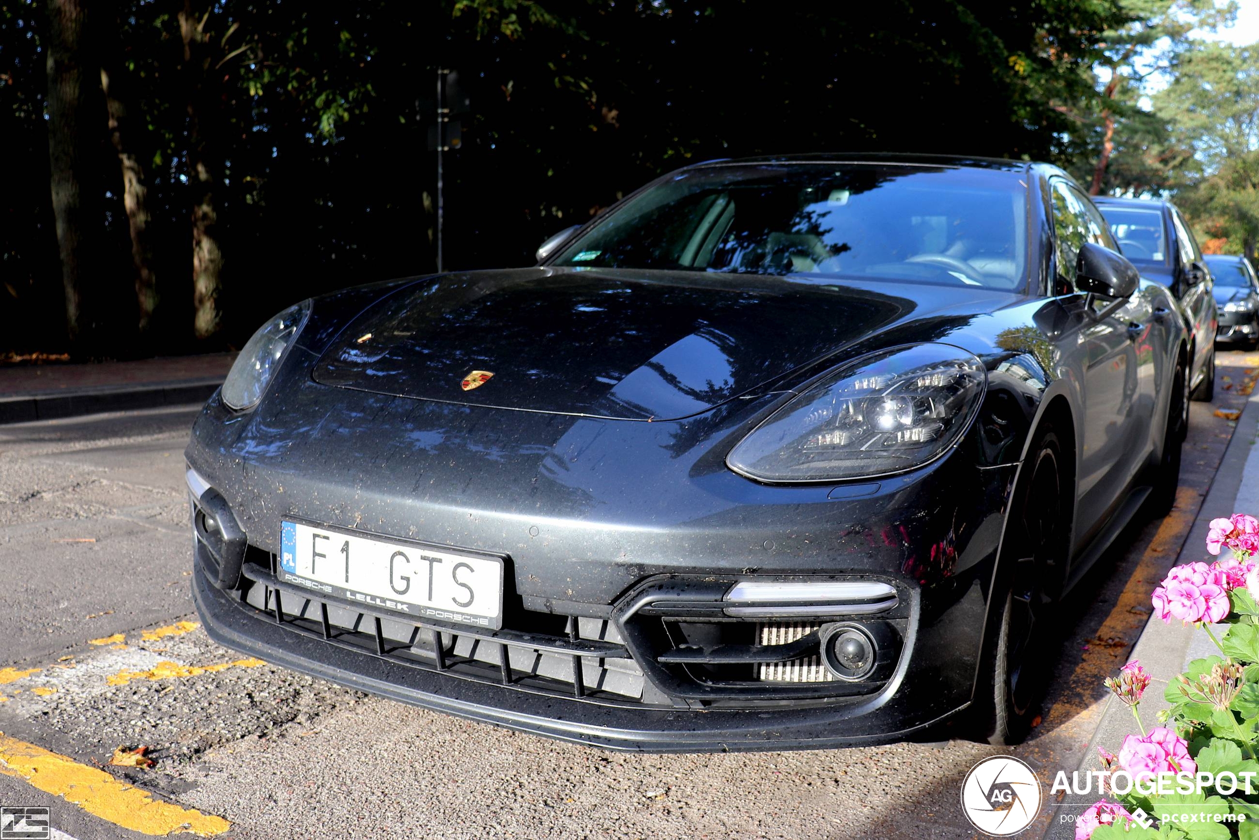 Porsche 971 Panamera GTS MkI