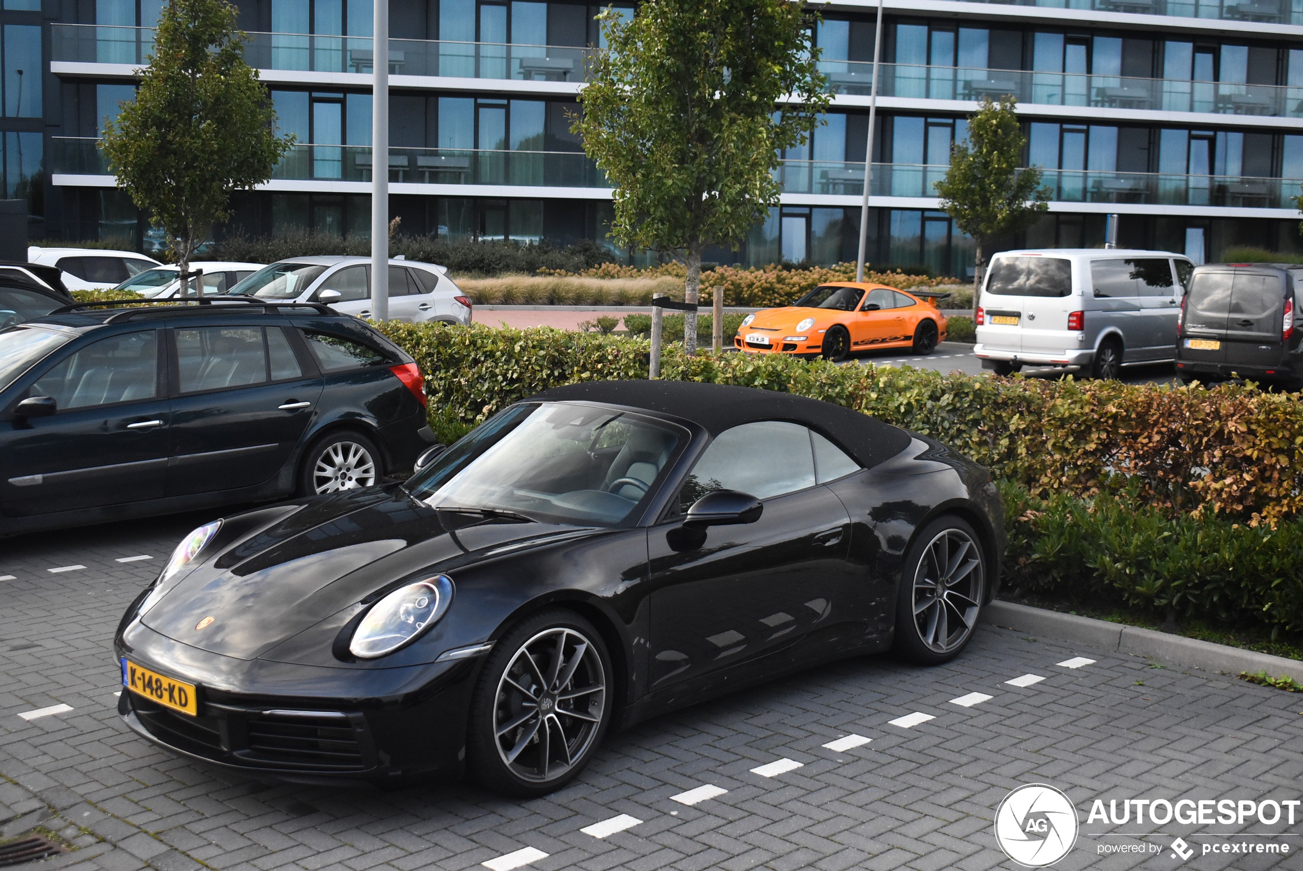 Porsche 992 Carrera 4S Cabriolet