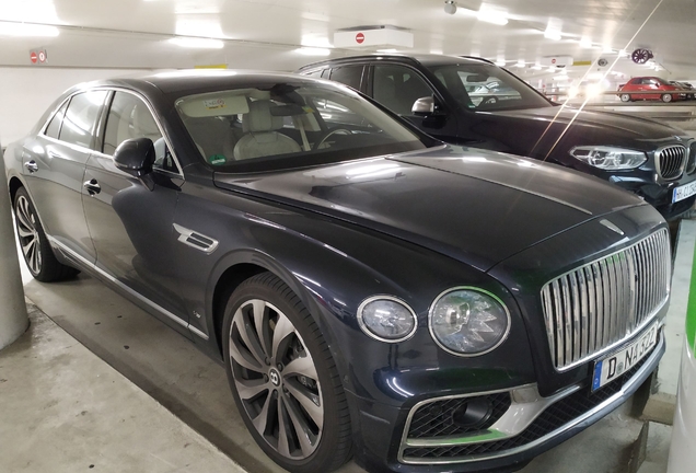 Bentley Flying Spur V8 2021