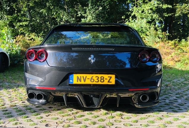 Ferrari GTC4Lusso