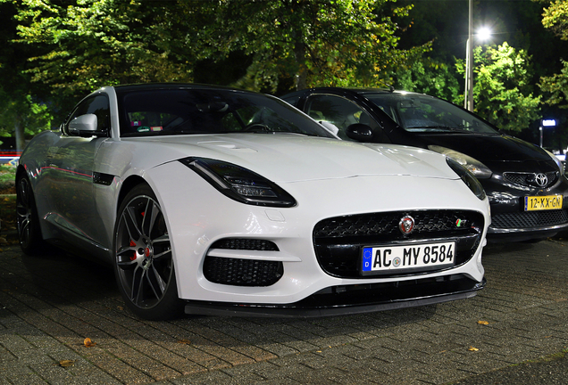 Jaguar F-TYPE R Coupé 2017