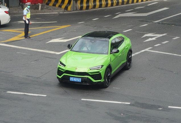 Lamborghini Urus