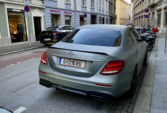 Mercedes-AMG E 63 S W213