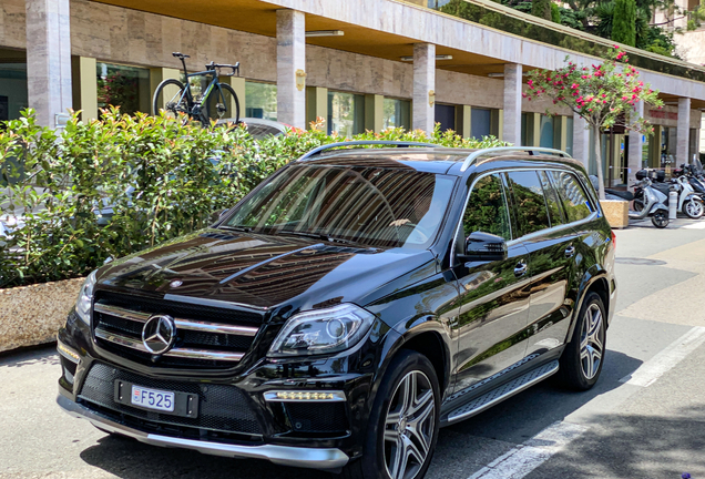 Mercedes-Benz GL 63 AMG X166