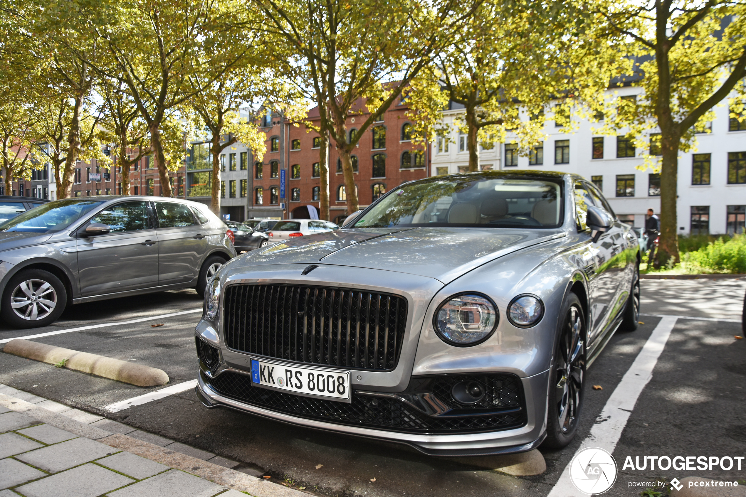 Bentley Flying Spur V8 2021