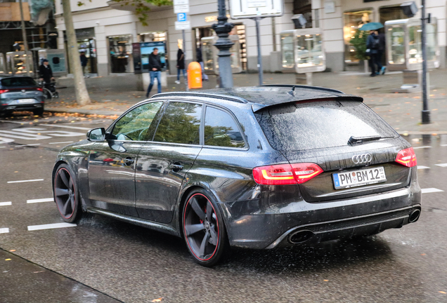 Audi RS4 Avant B8