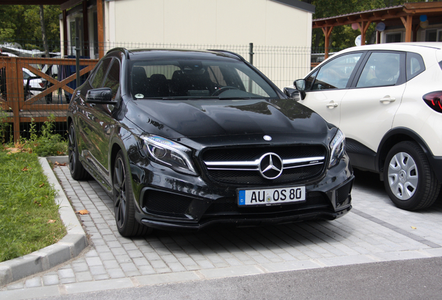 Mercedes-AMG GLA 45 X156