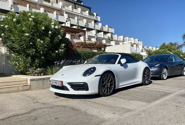 Porsche 992 Carrera S Cabriolet