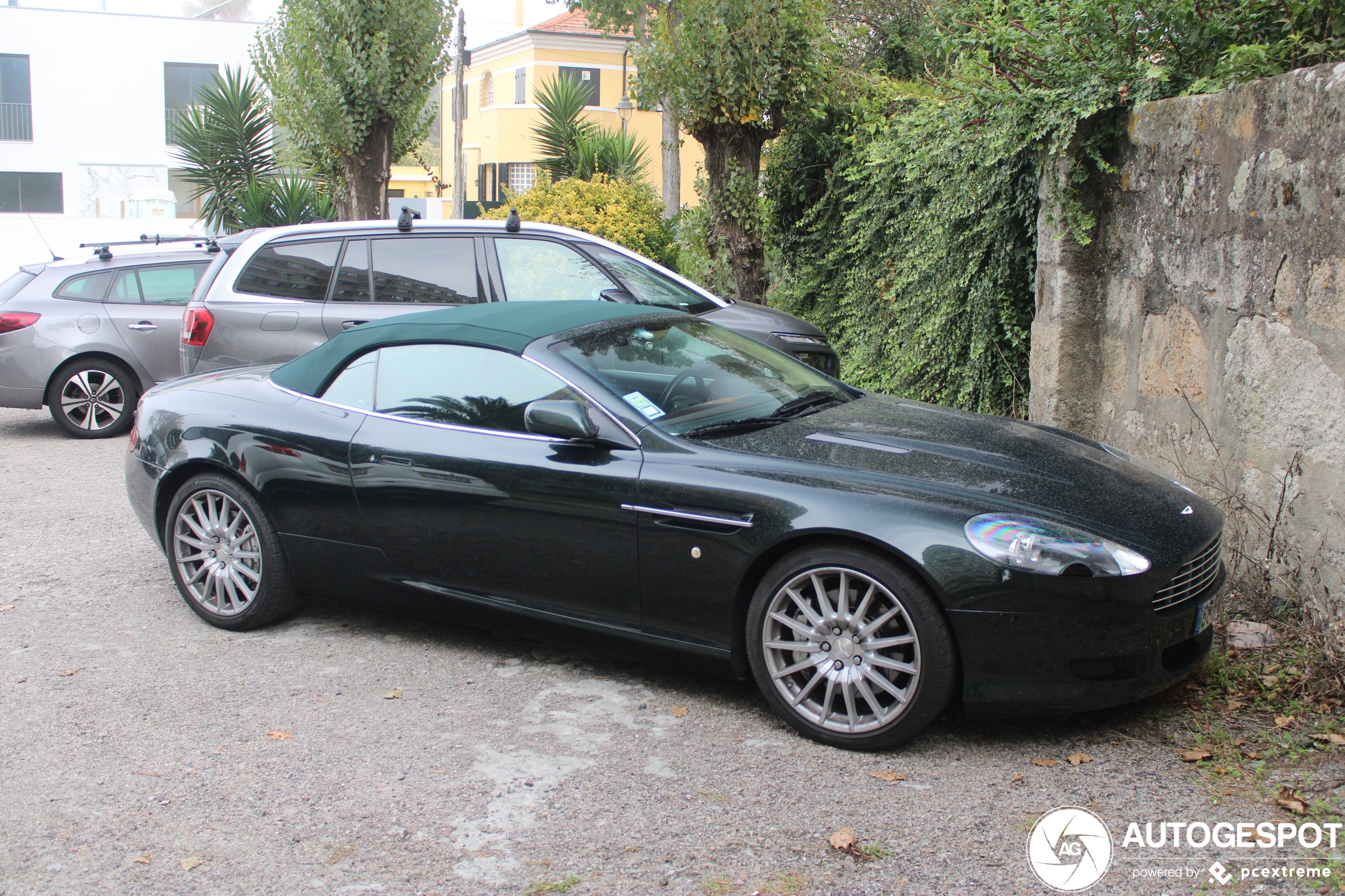 Aston Martin DB9 Volante