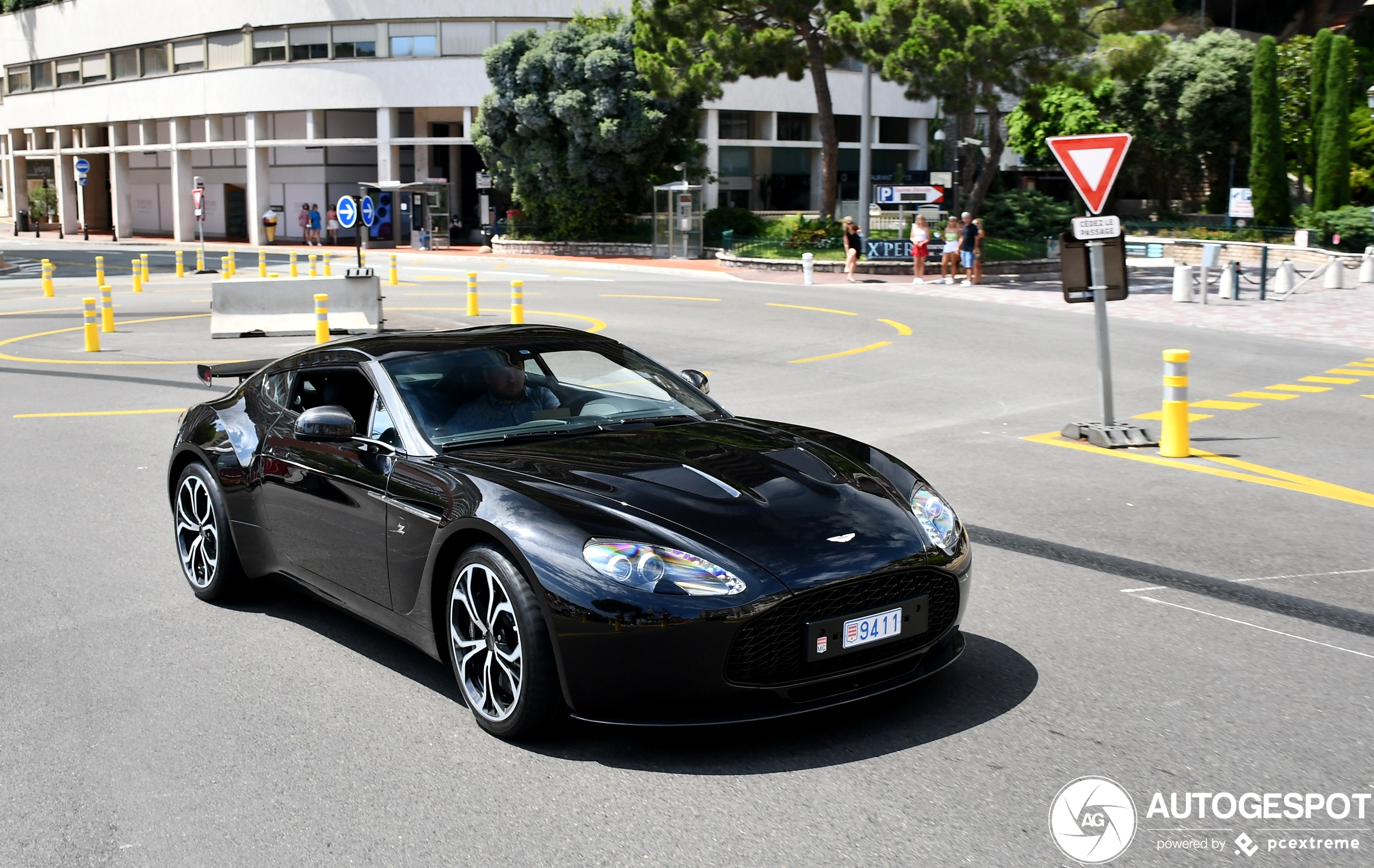 Aston Martin V12 Zagato