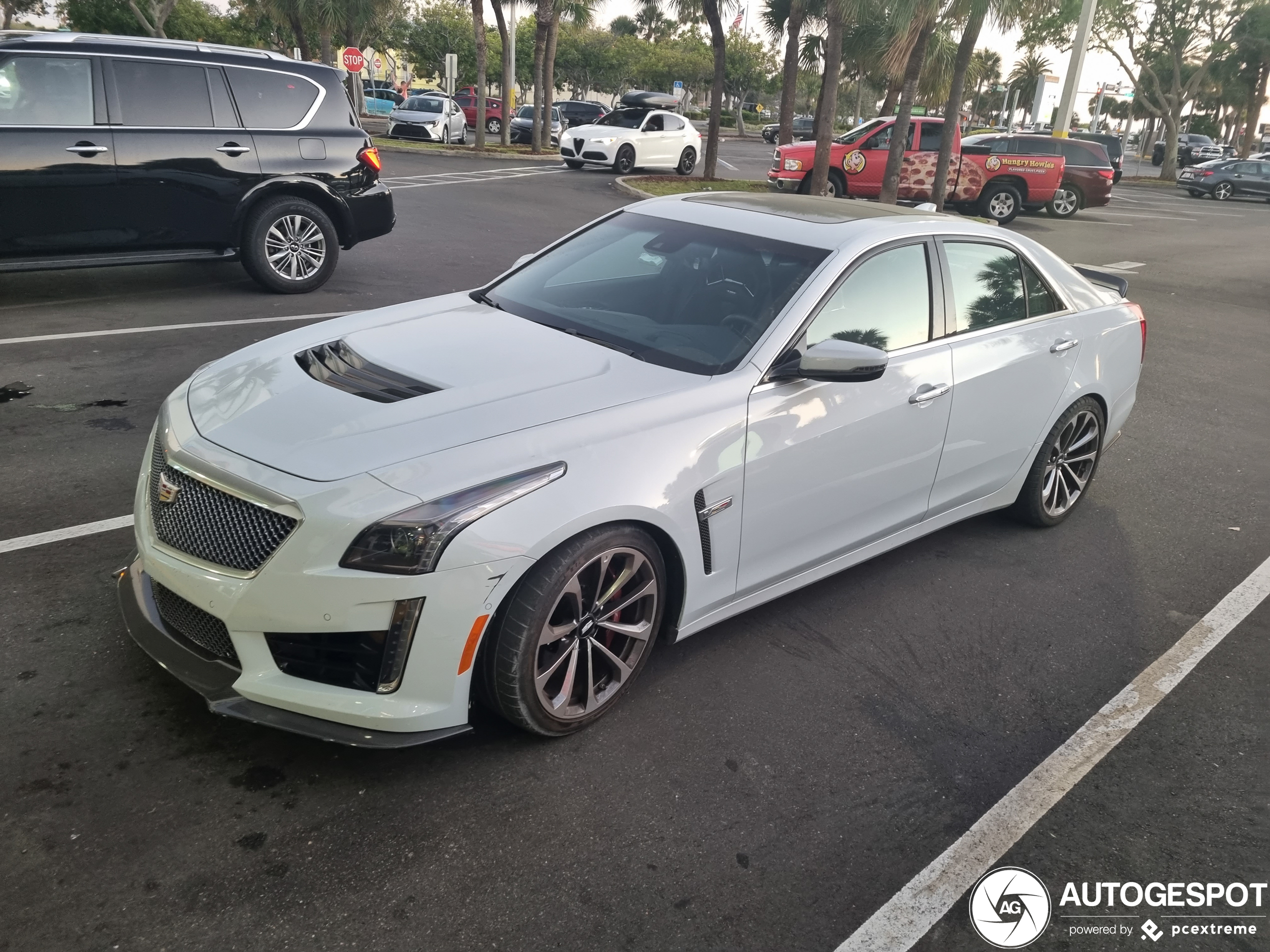 Cadillac CTS-V 2015