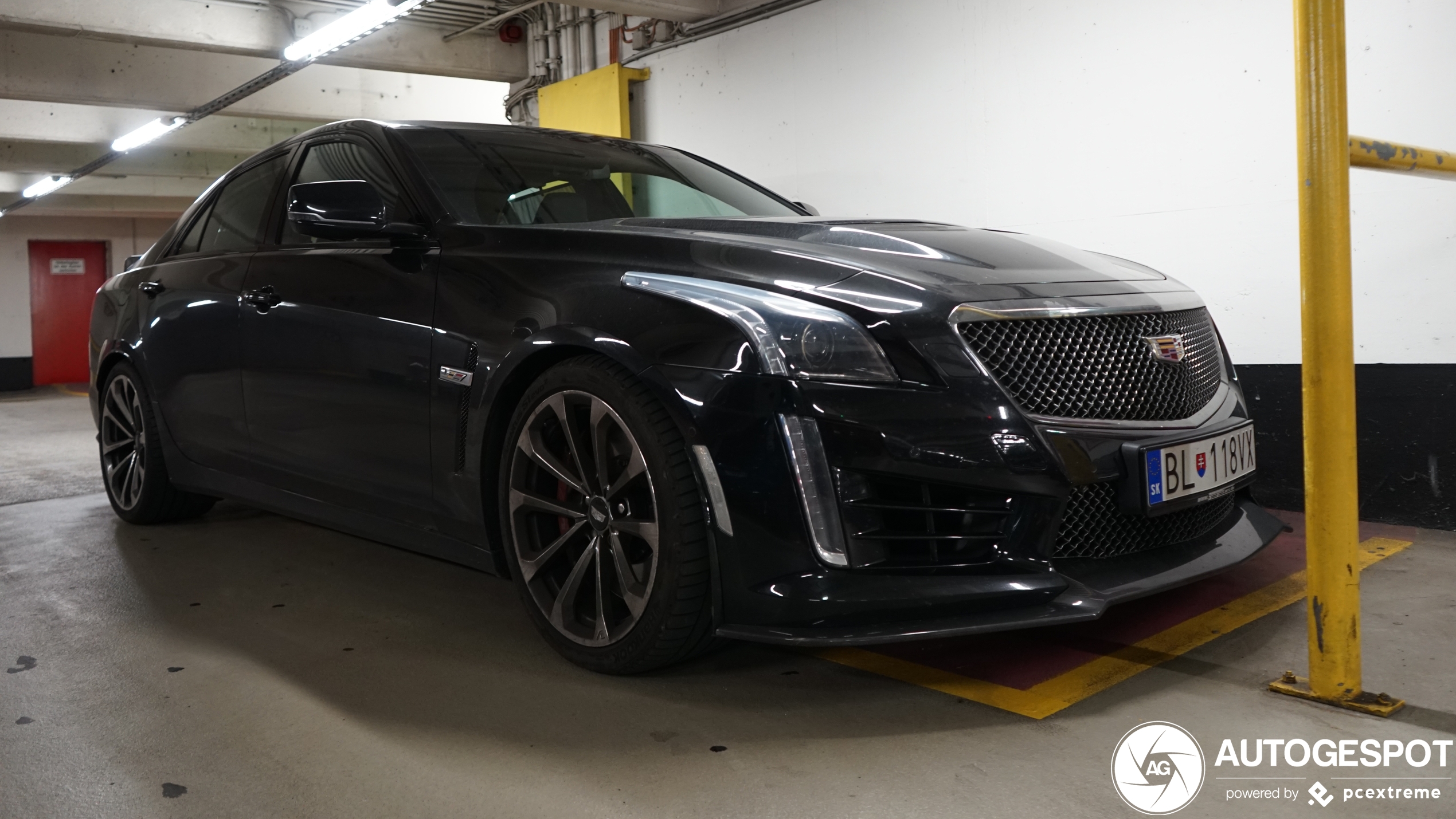 Cadillac CTS-V 2015