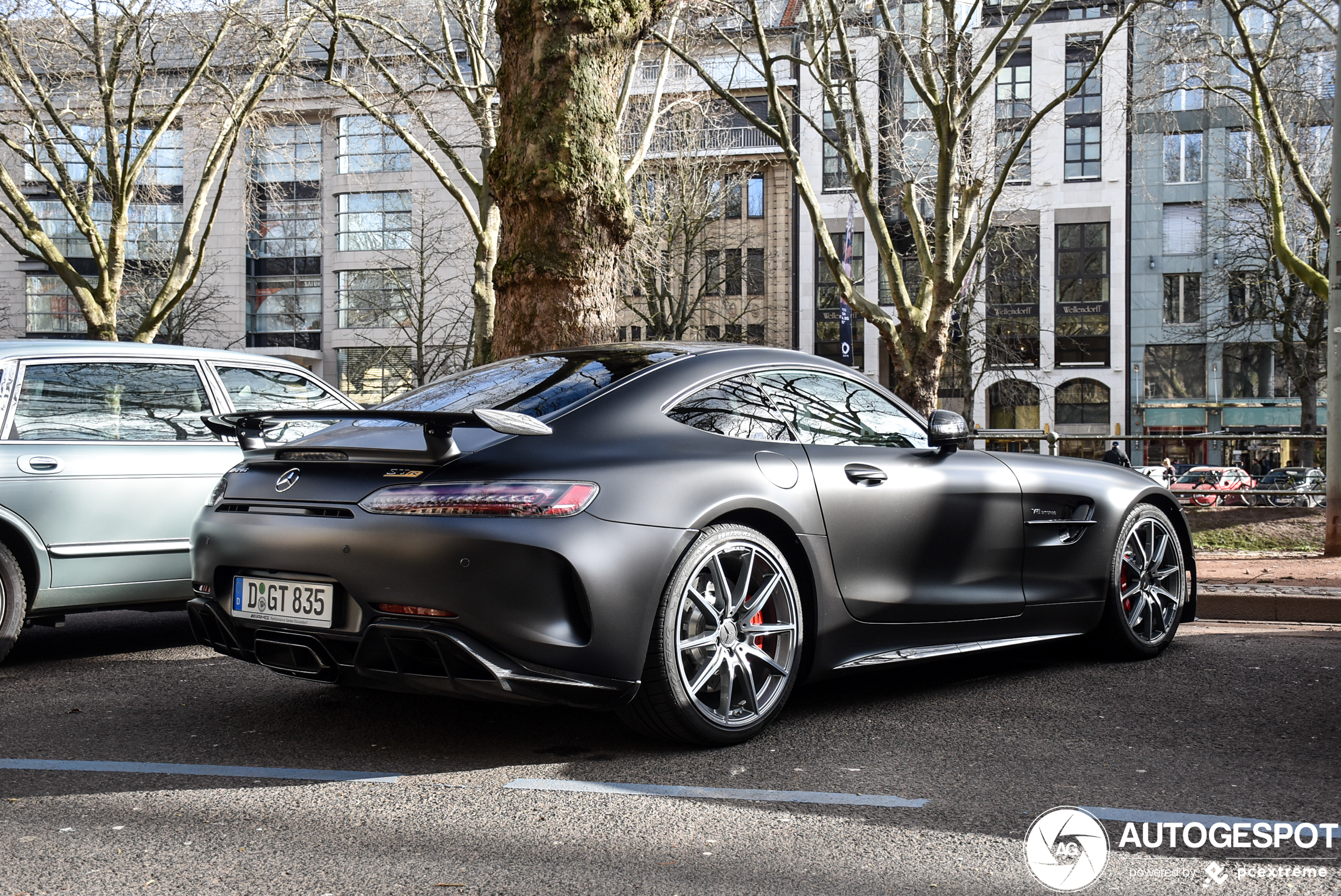 Mercedes-AMG GT R C190 2019