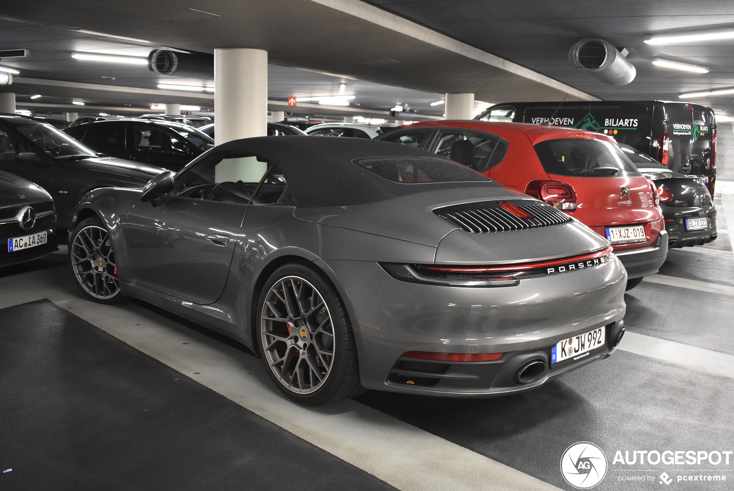 Porsche 992 Carrera 4S Cabriolet