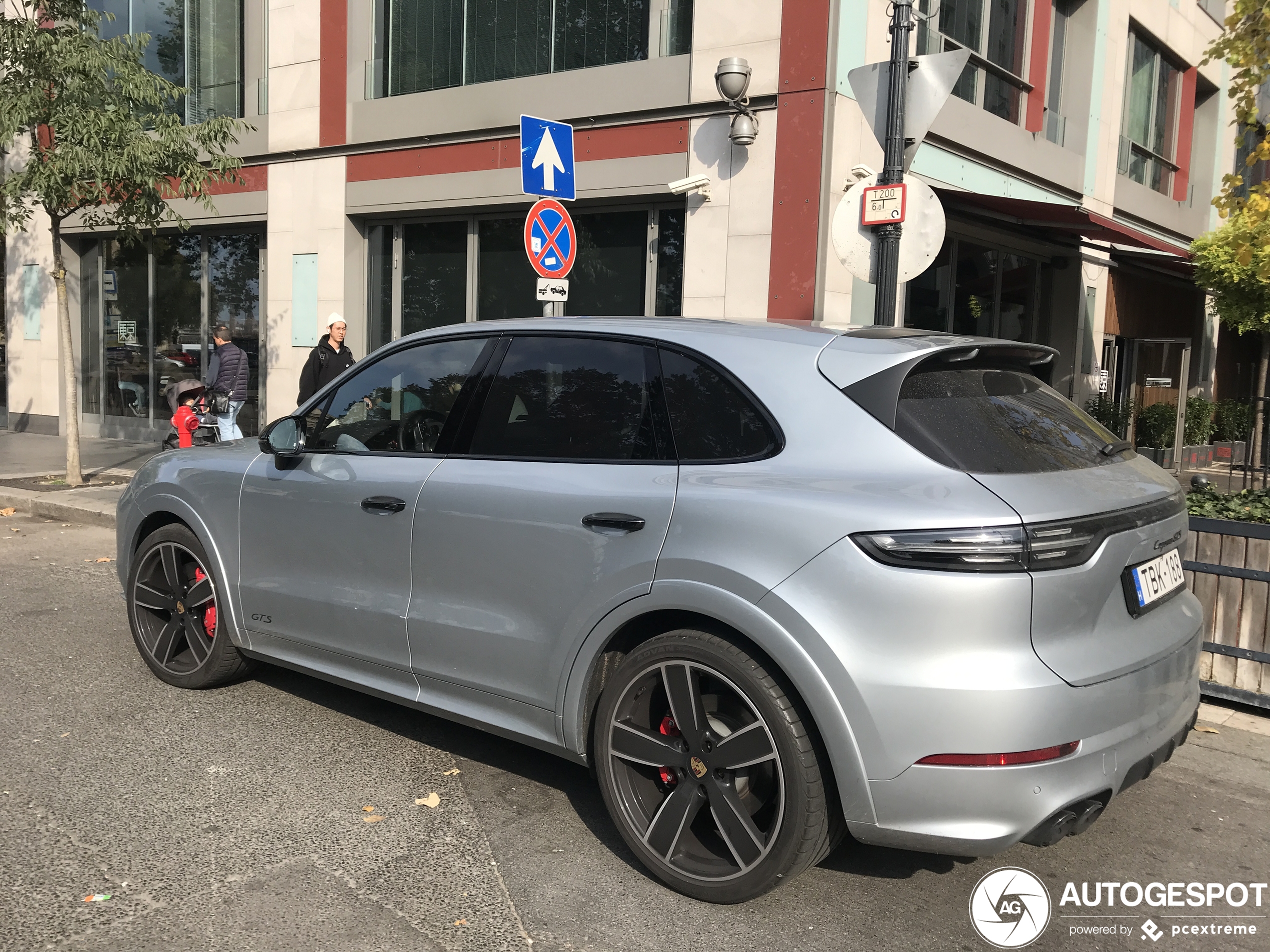 Porsche 9YA Cayenne GTS