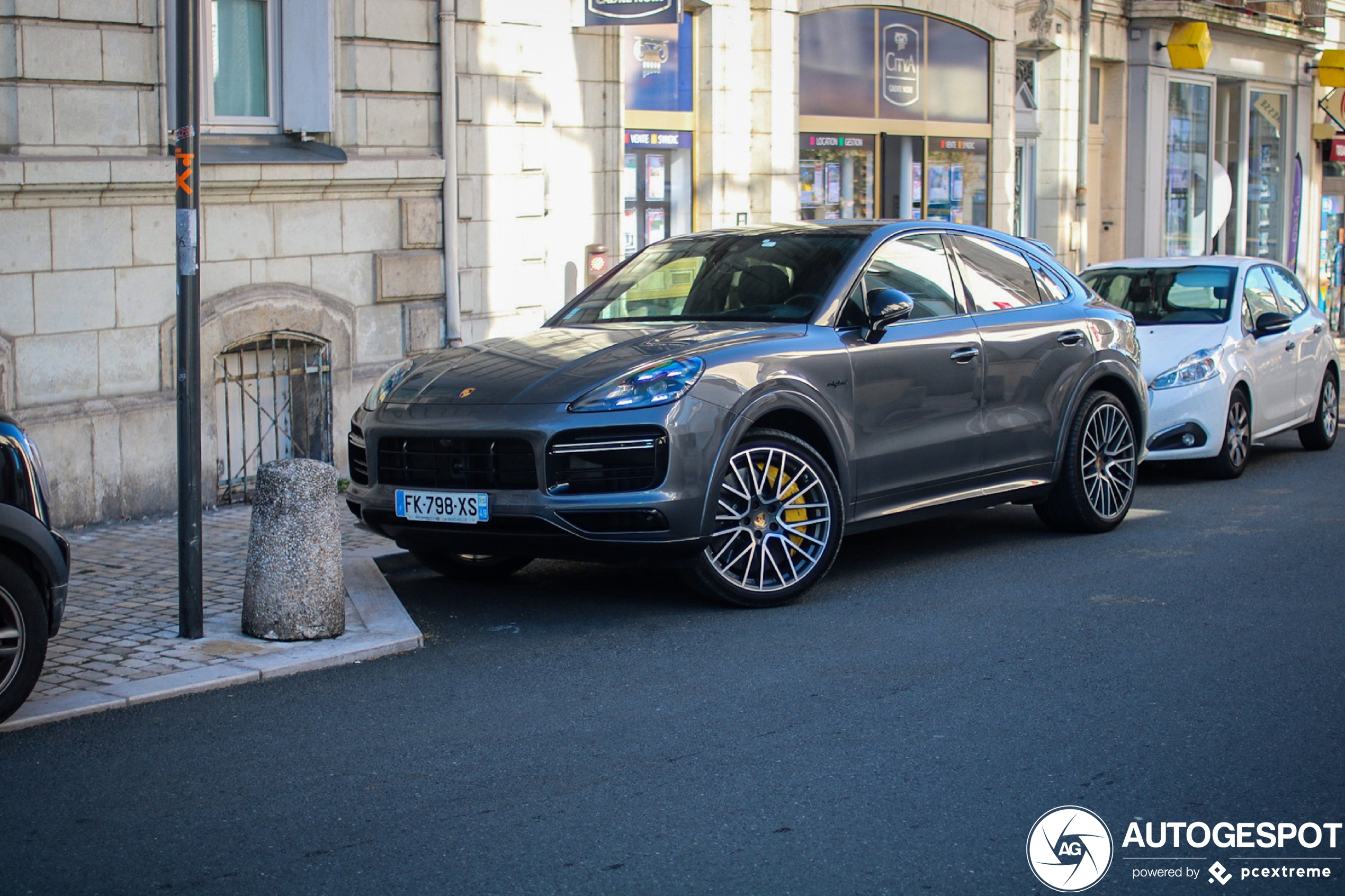 Porsche Cayenne Coupé Turbo S E-Hybrid