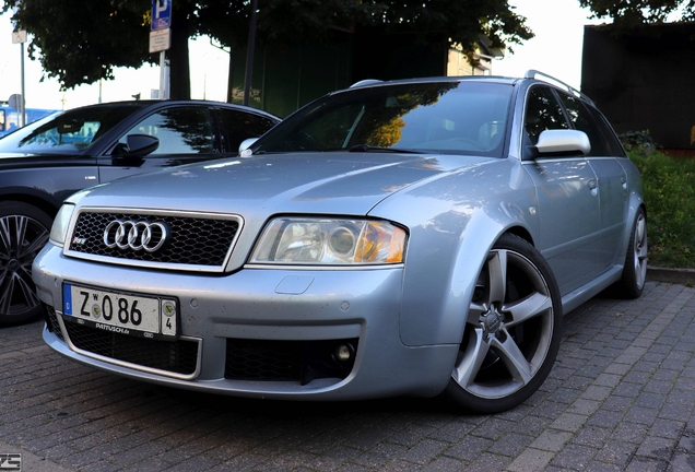 Audi RS6 Avant C5