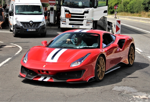 Ferrari 488 Pista