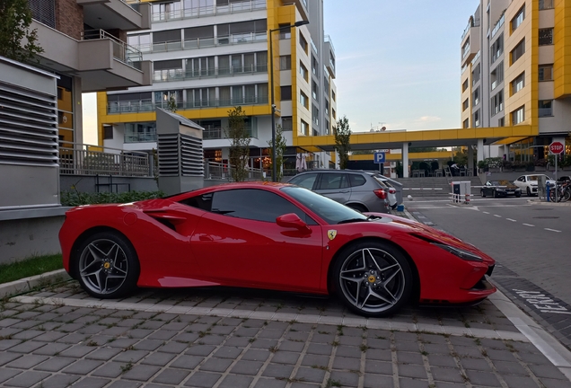 Ferrari F8 Tributo