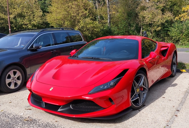 Ferrari F8 Tributo