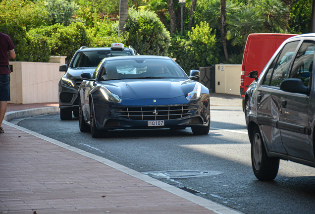 Ferrari FF