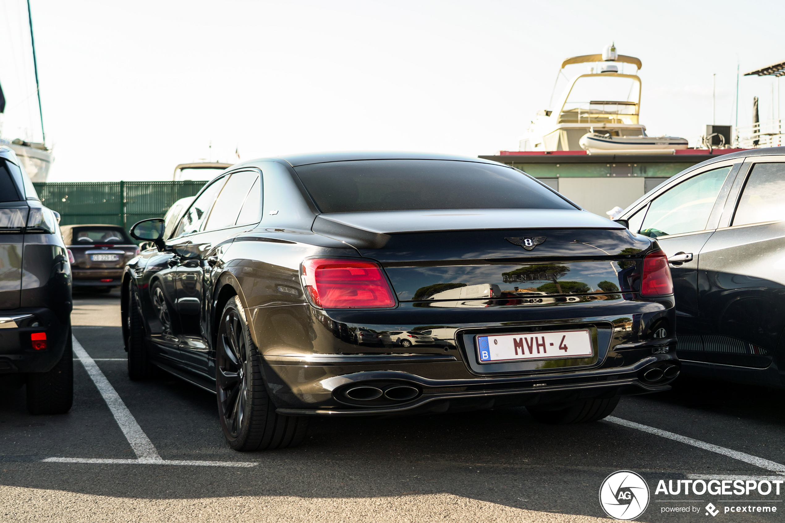 Bentley Flying Spur V8 2021 First Edition