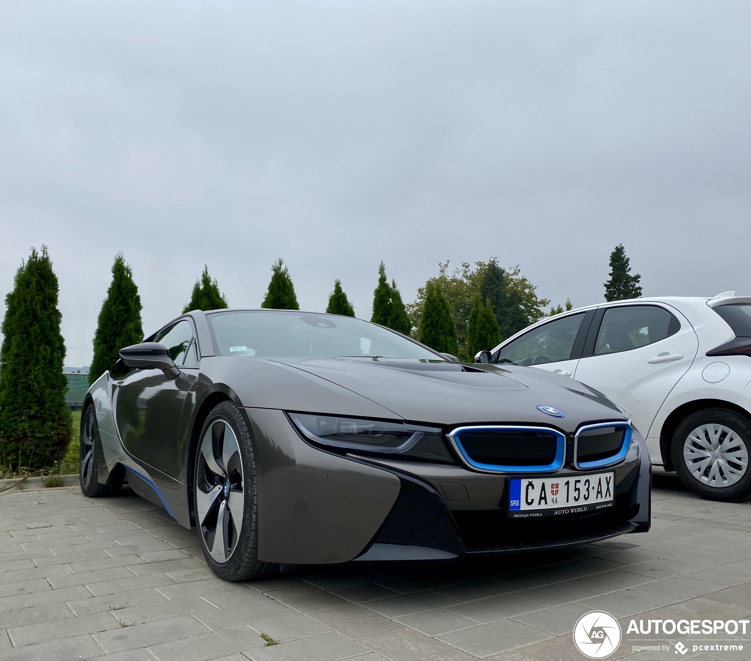 BMW i8